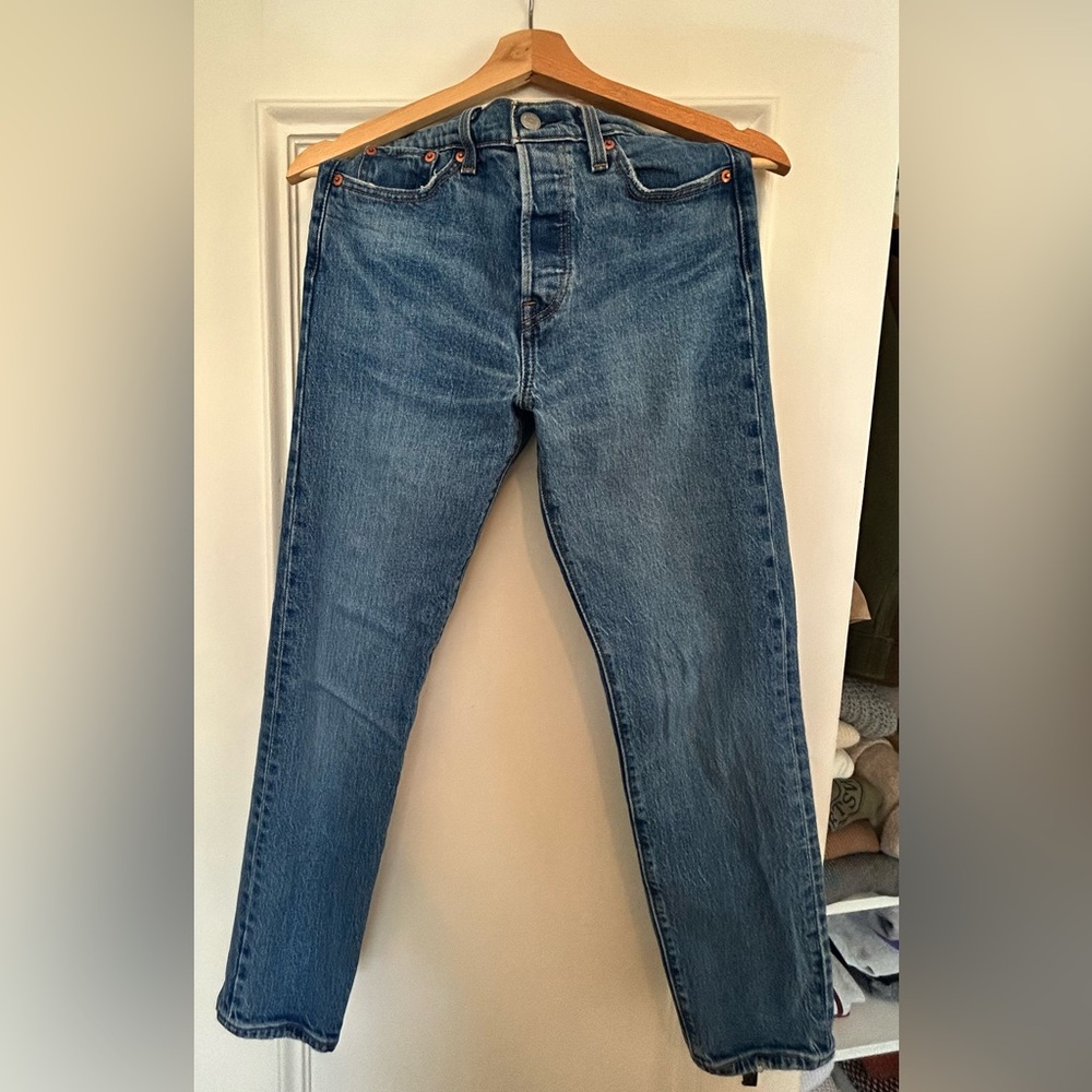Levi's Wedgie Straight Leg Jeans Medium Wash